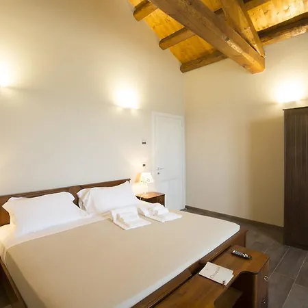 Ca' Rapulin Landhaus Calosso